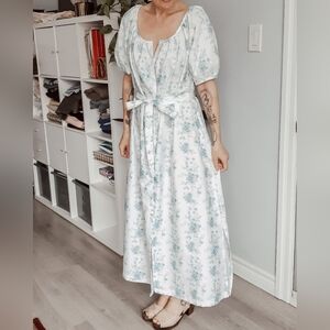 Doen Style Floral Maxi Dress